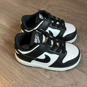 Nike panda dunk low toddler